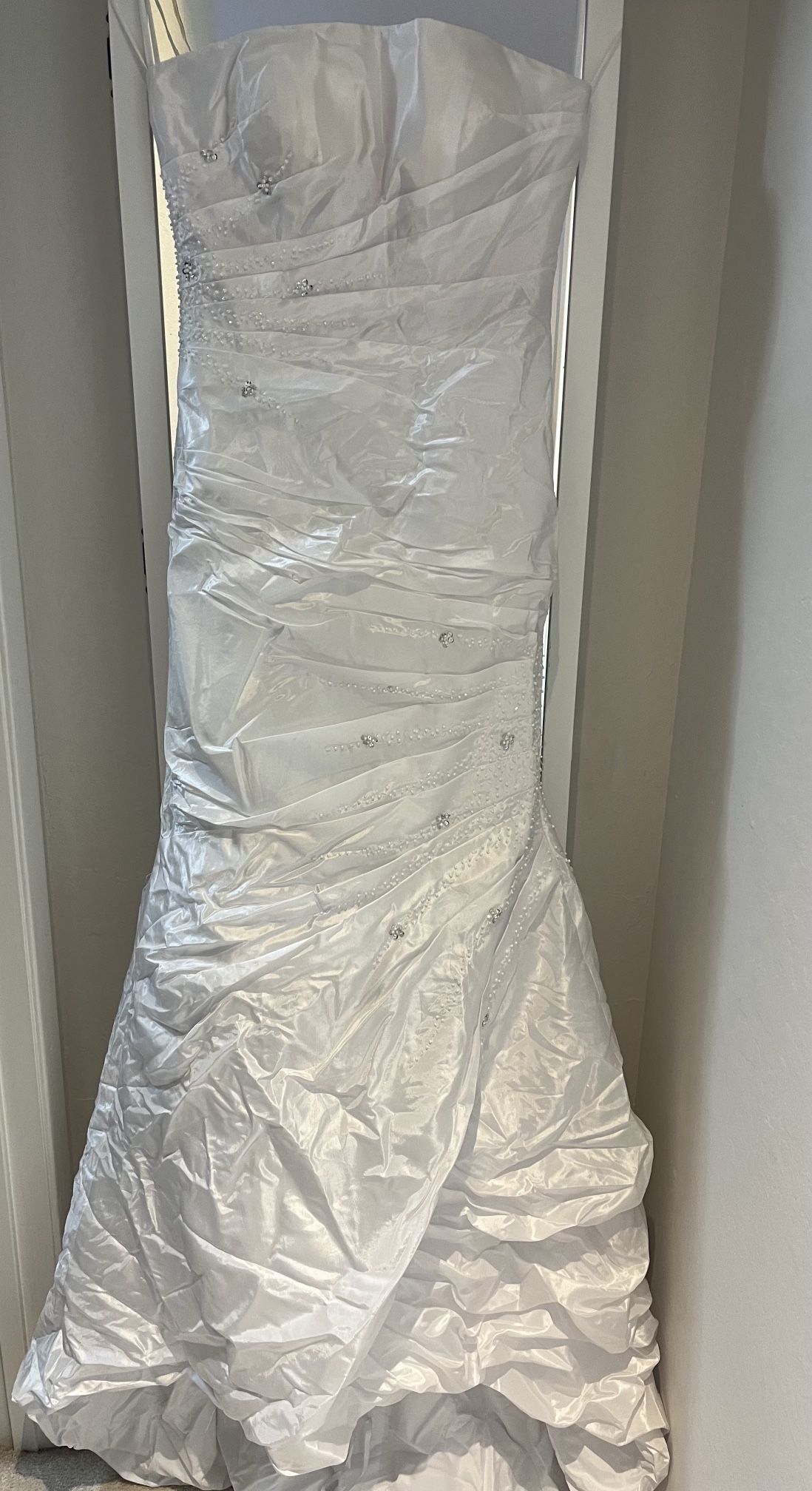 New Wedding Gown