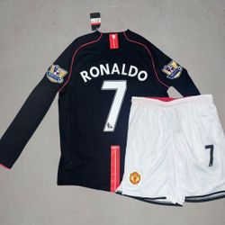 Retro Classic Manchester United Cristiano Ronaldo 07/08 Away Jersey & Shorts Set