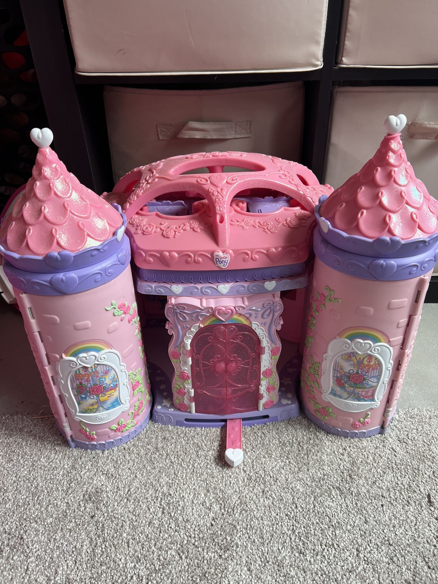 My Little Pony Crystal Rainbow Castle