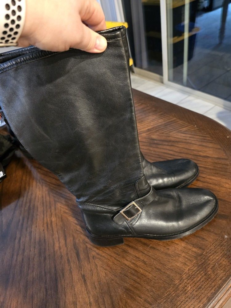Boots Banana Republic 9