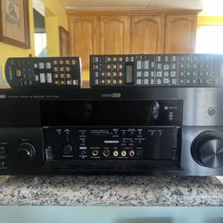 Full Home Theater Surround Sound System. Receiver, Speakers And Subwoofer Klipsch/Bose/Yamaha 