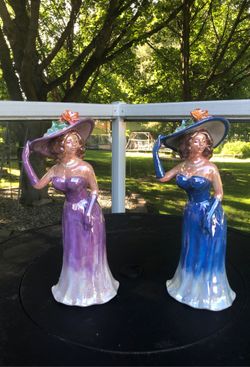Figurines