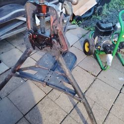 Heavy Duty Pipe Stand 