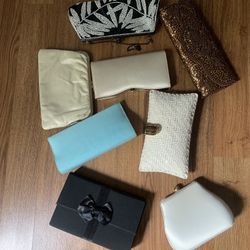 8 Assorted Purses 