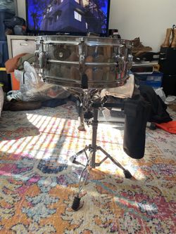 Used TAMA 14X6 Rockstar Series Snare Silver Drum