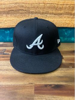 New Era 59Fifty fitted hat featuring Atlanta Braves logo 7 3/8