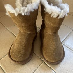 Kids Uggs Kulata Boots
