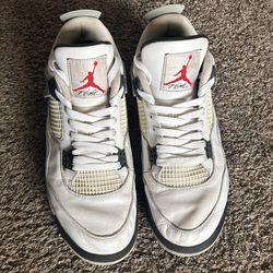 Air Jordan 4 Retro