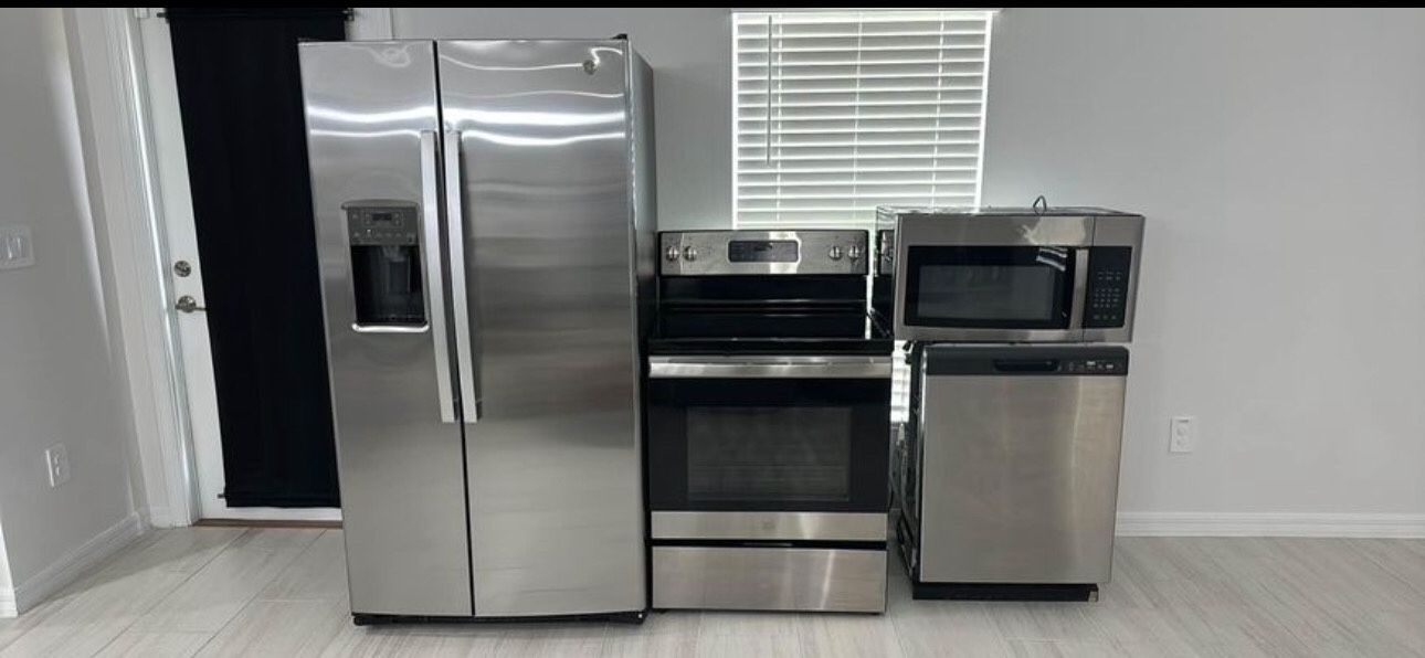 Washer And Dryer  + Kitchen Appliances Set