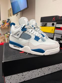 Jordan 4 Military Blue