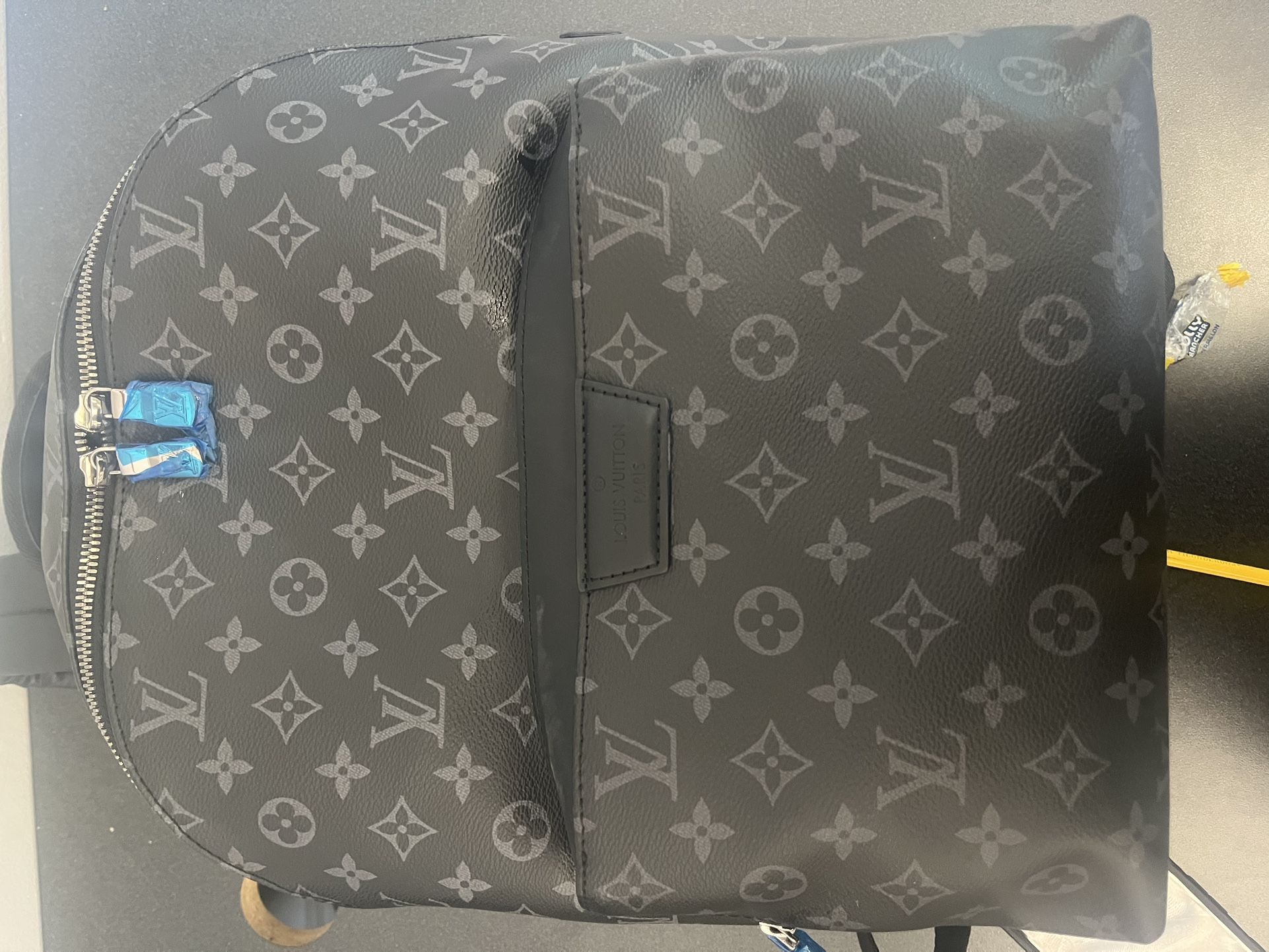 Black Louis Vuitton Discovery Backpack