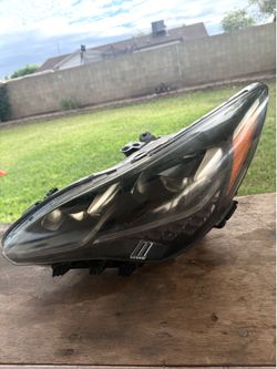 Kia stinger Headlight