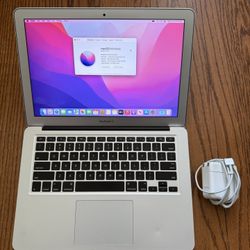 MacBook Air 13” 2017/8GB RAM/128GB SSD/Fully Functional