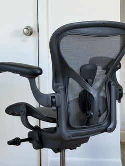 Herman Miller Fully Loaded Remastered Aeron PostureFit SL Size A Office Chair