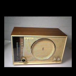 Antique Radio