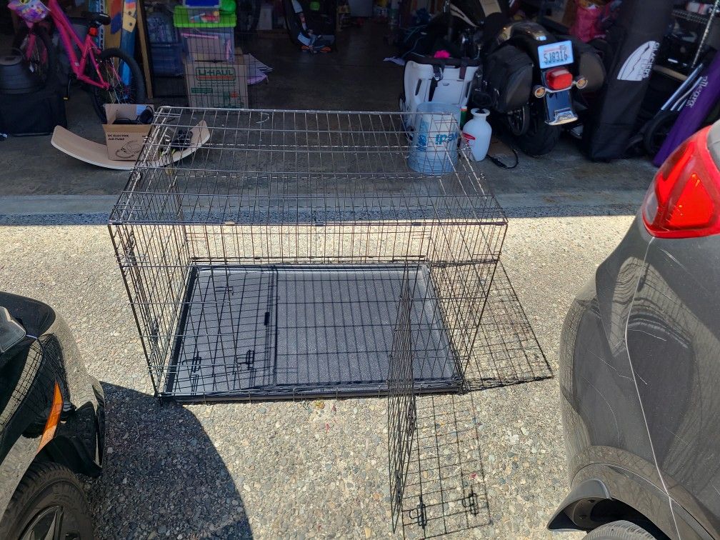Large Metal Dog Crate