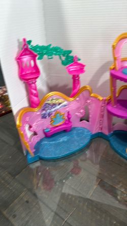 Mermaid play set