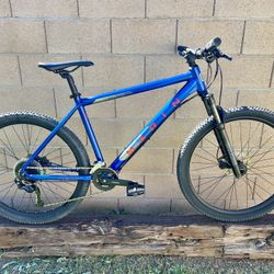 2021 Marin Palisades Trail 2 Mountain Bike 🚵‍♂️ 