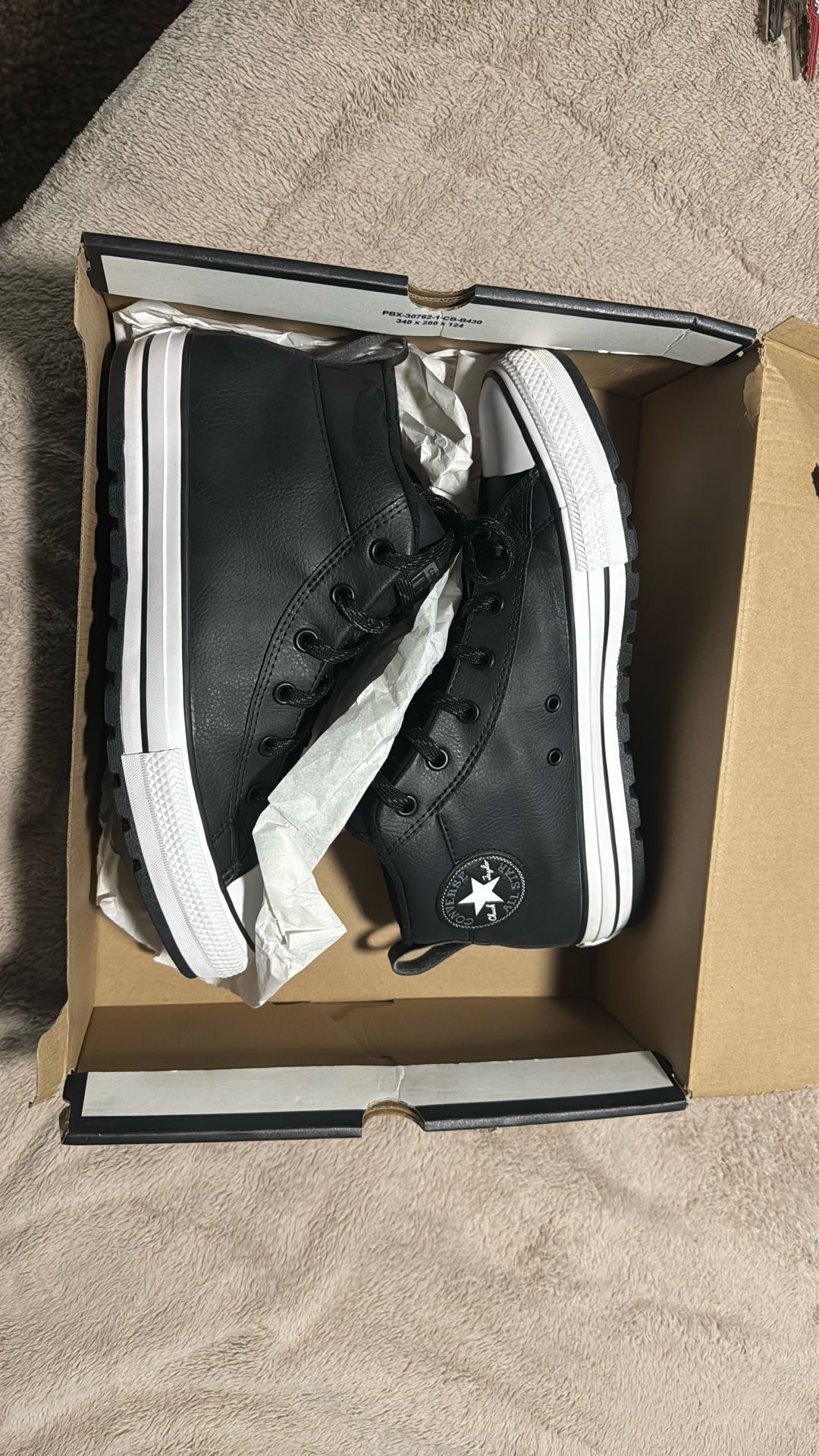 converse shoes