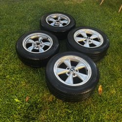 07 Mustang Tires and Rims 