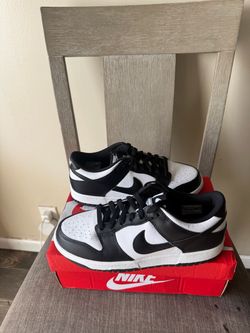 Nike Dunk Low Panda size 7