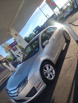 2012 Ford Fusion SE 4 cylinder