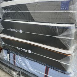 Nectar Mattress.       Nectar Premier Queen Size  - 13" Memory Foam Mattress   Brand New Mattress