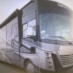 2022 GEORGETOWN GT7 Series 36D