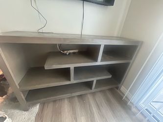 stand under tv