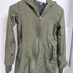 Lululemon Size 8 Girls