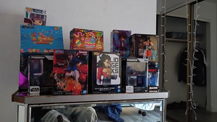 Action figure toys
