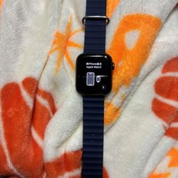 apple watch se 44mm