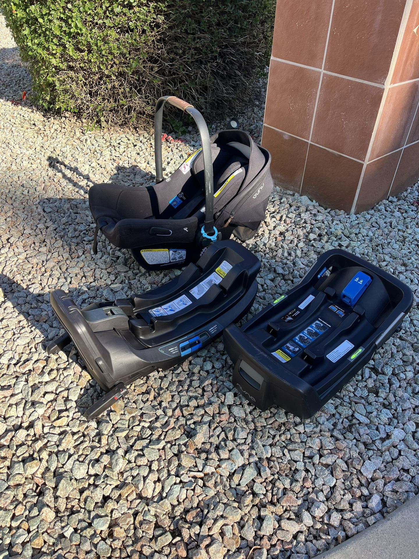 Nuna Pipa Lite Rx Car seat