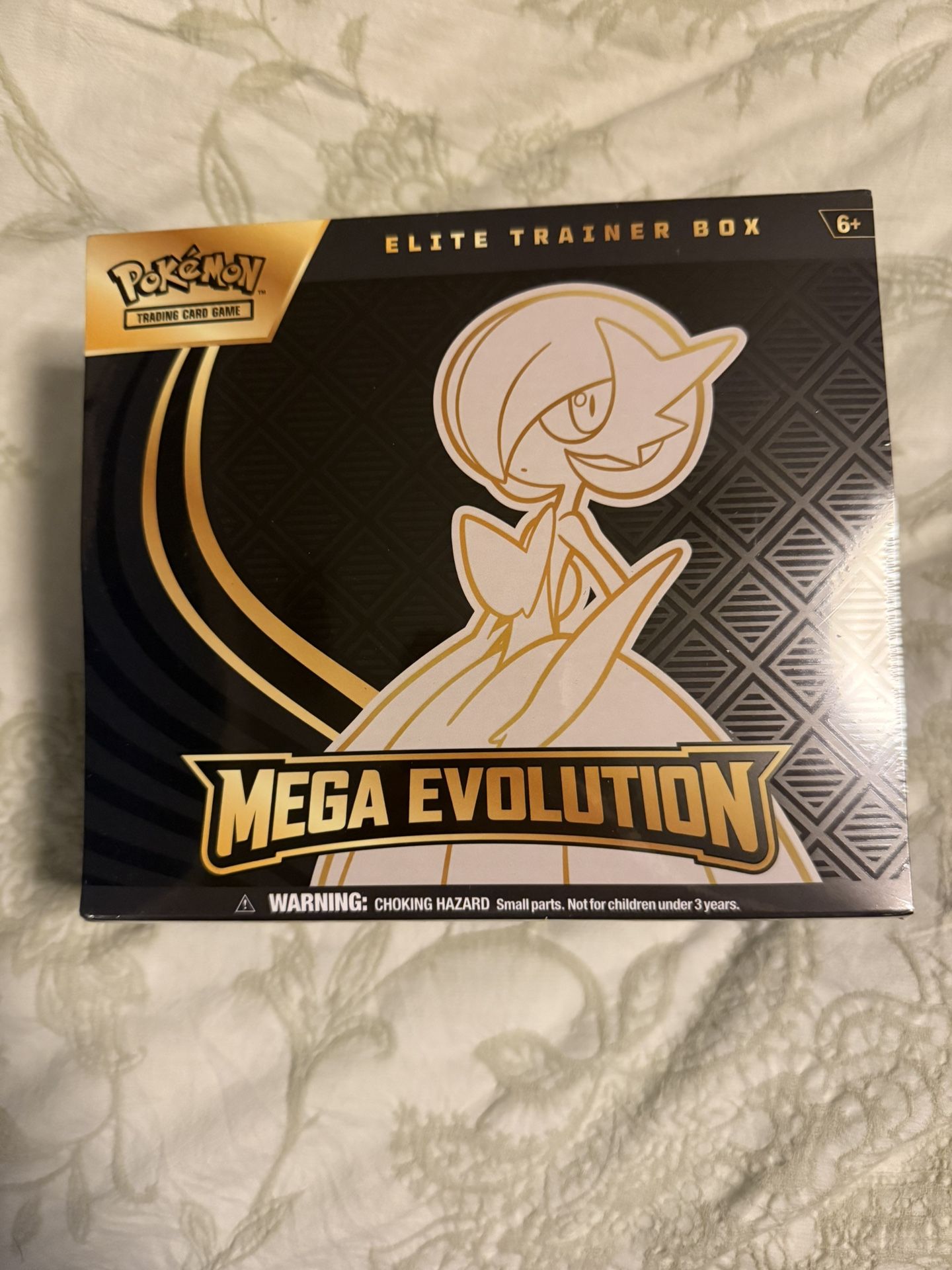Pokemon Mega Evolution Elite Trainer Box Gardevoir ETB