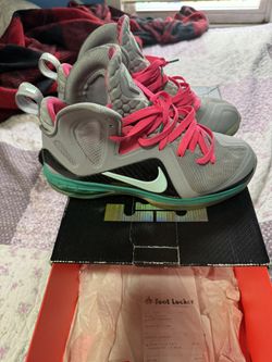 South beach Lebron 9s Size 7.5 for Sale in Queens NY OfferUp