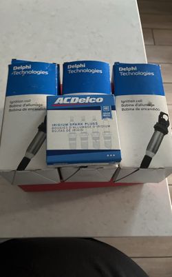 3 ignition Coils And 3 Spark Plugs