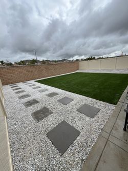 White Gravel  Stepping Stones 