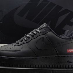 Nike Air Force 1 x Supreme Size 9.5