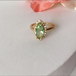 Green Gemstone Ring, Size 8