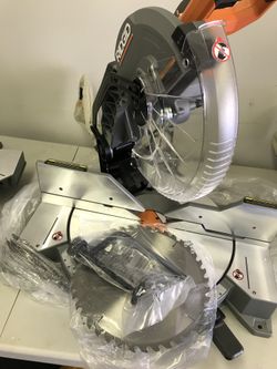 Ridgid 12” compound Miter Saw