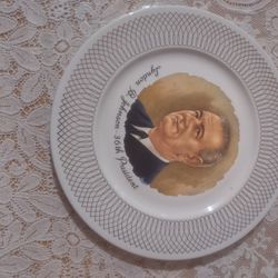 Vintage Plate $25.00 In Donna Inside The City Cash Only Please 