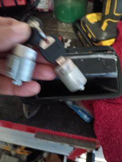 Obs Door Locks And Handle