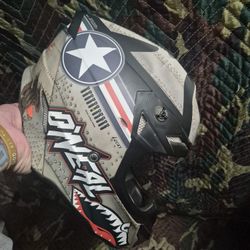 Oneal Xl  Motocross Helmet 