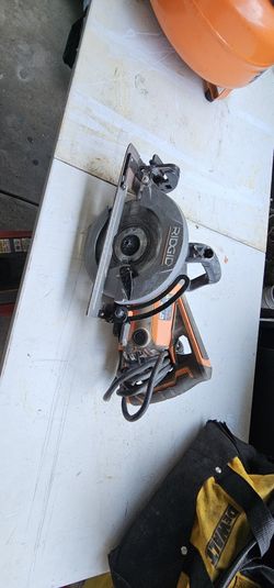 Saw