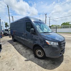 2019 mercedes sprinter 3500