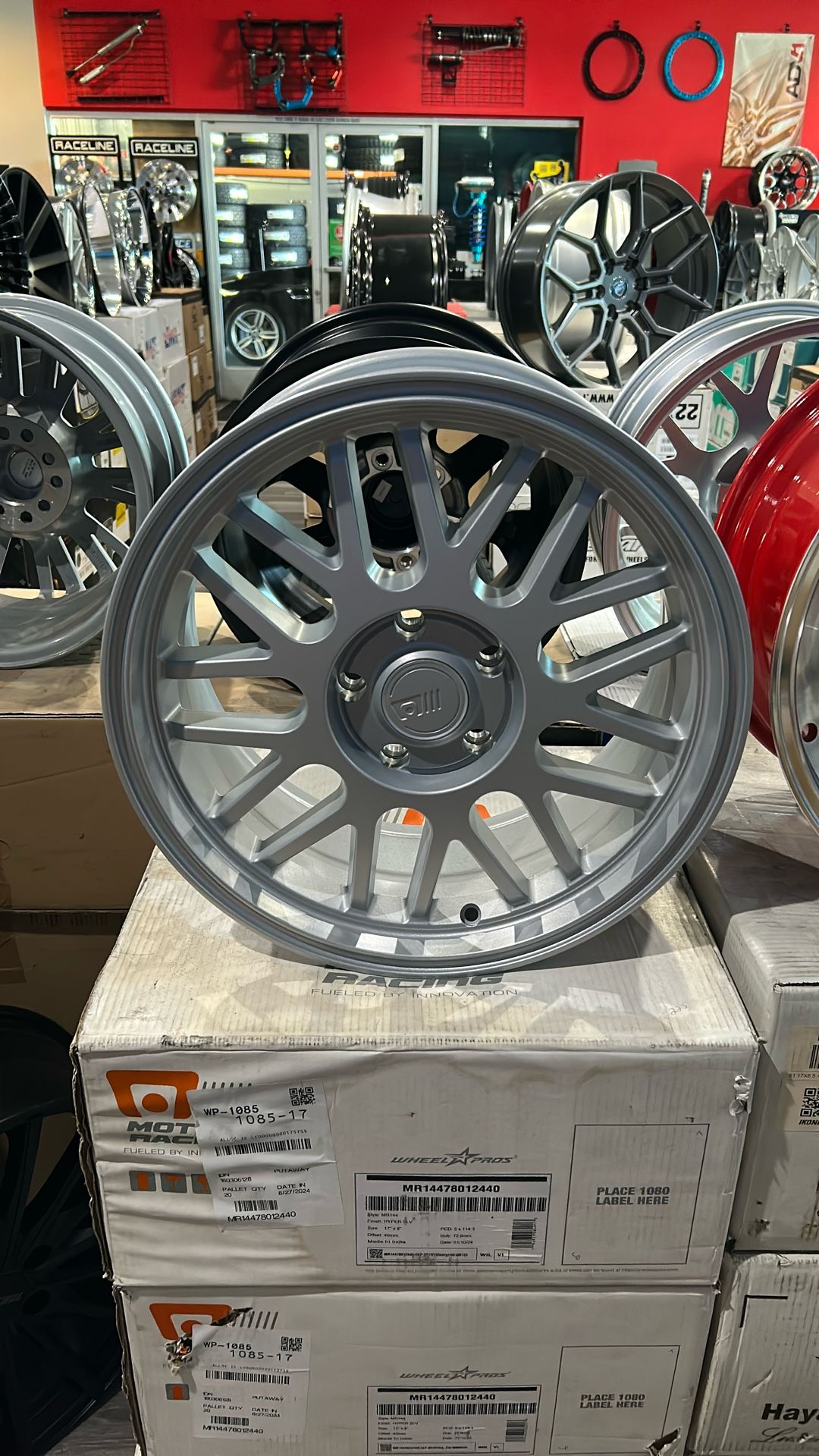 MOTEGI RACING MR144 5x114.3 SIZE 17x8 OFFSET:40mm HYPER SVL