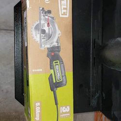 Compact Circular Saw