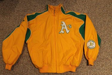 RARE ! Cooperstown Collection Oakland Athletics MLB jacket Large