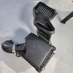 2024 Toyota Tacoma Air Intake Box/air Fliter