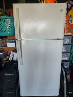 Kenmore Refrigerator - Works Great - $60